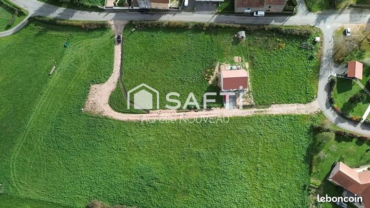 Terrain 603 m² SAINT-HILAIRE-LA-CROIX