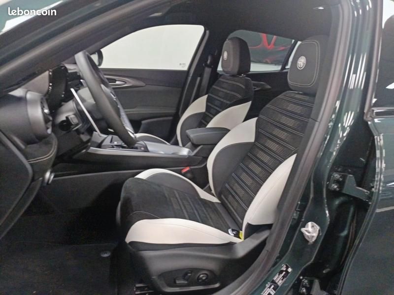 Alfa romeo Tonale 1.5 Ibrida 175ch Sport Speciale TCT (image 9)