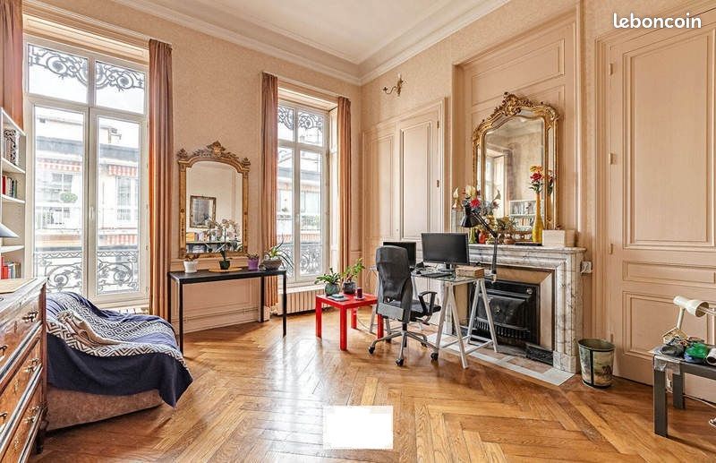 Appartement 5 pièces 115 m² · à Lyon · 115 m² · 1 900 €/mois