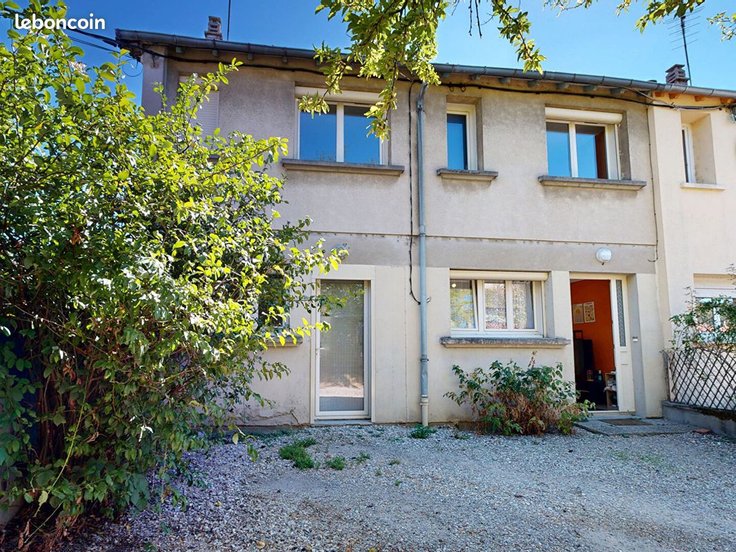 Maison 6 pièces 105 m² · à Souvigny · 105 m² · 129 800 €