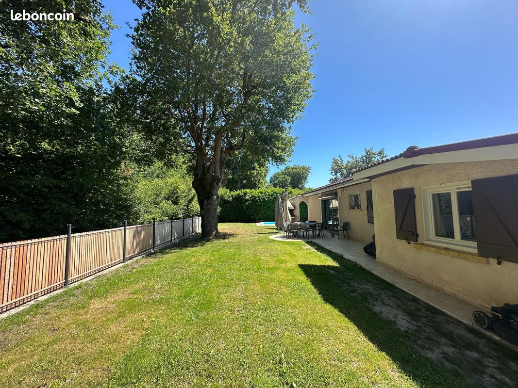 Maison 6 pièces 105 m² · à Fargues-Saint-Hilaire · 105 m² · 345 000 €