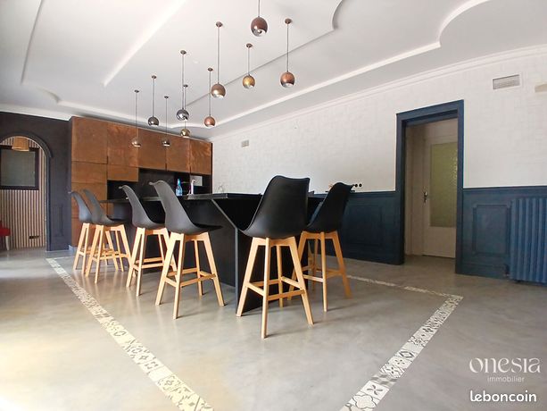 Maison 6 pièces 224 m²
