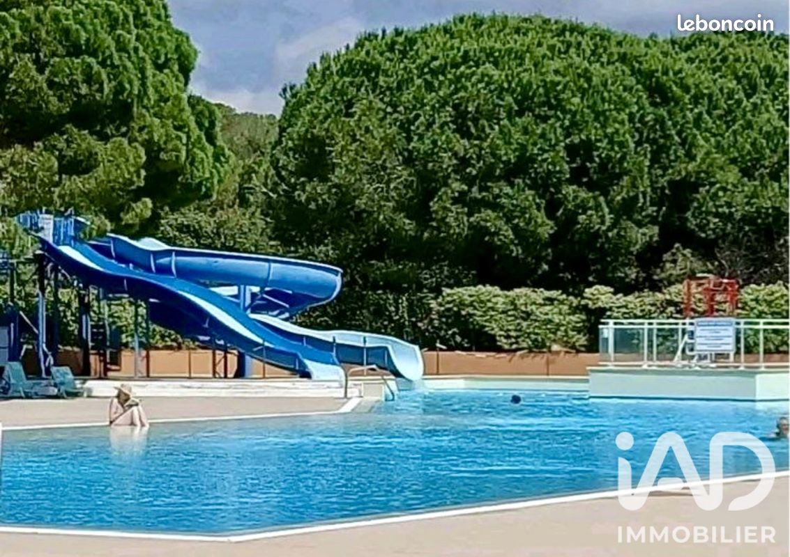 Terrain 389 m² · à Fréjus · 389 m² · 49 800 €