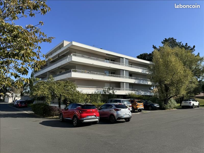 Appartement 3 pièces 84 m² · à Eysines · 84 m² · 981 €/mois