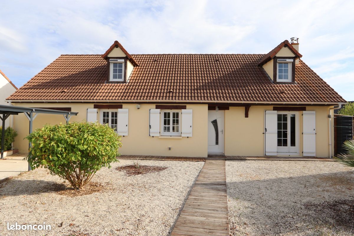 Maison 7 pièces 150 m² · à Lamotte-Beuvron · 150 m² · 235 000 €