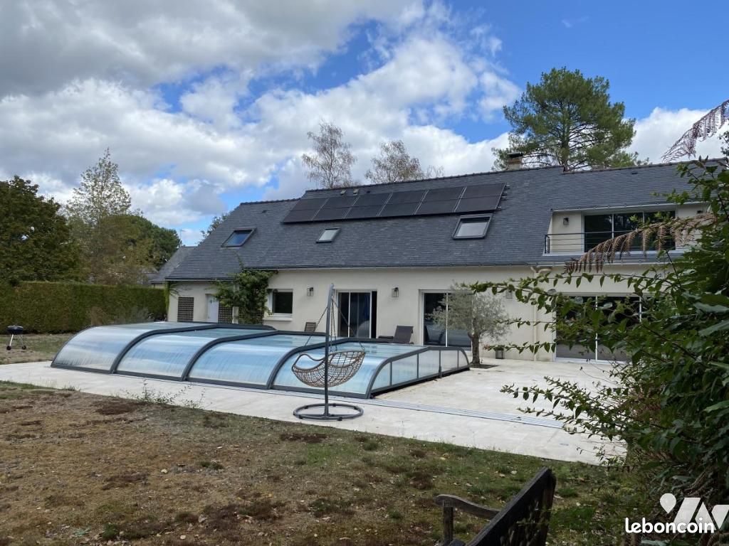 Maison 7 pièces 239 m² · à Rives-du-Loir-en-Anjou · 239 m² · 595 310 €