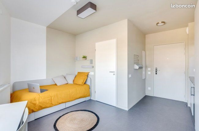 Appartement 1 pièce 18 m² · à Palaiseau · 18 m² · 915 €