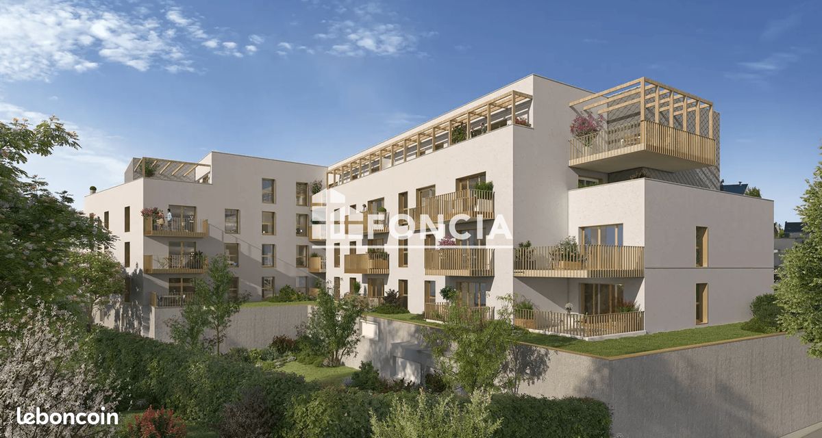 HYPER CENTRE Spacieux appartement T3, double exposition, grande terrasse, vue dégagée, belles prestations (image 1)