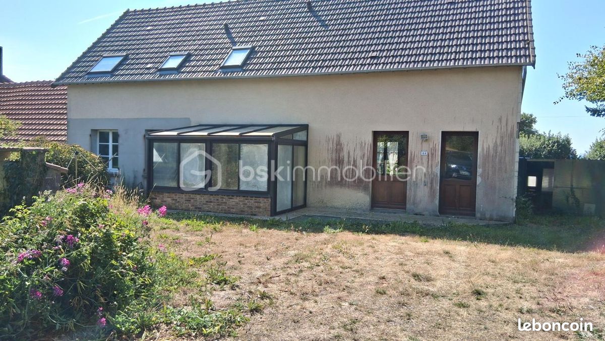 Maison 8 pièces 135 m² · à Saint-Georges-d'Elle · 135 m² · 118 000 €