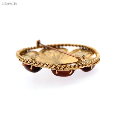 Broche Ancienne Laiton Ouvragé Avec Cristal Rubis - 40x40mm, Occasion, Style Vintage