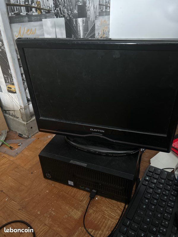 Pc a vendre + écran (image 2)