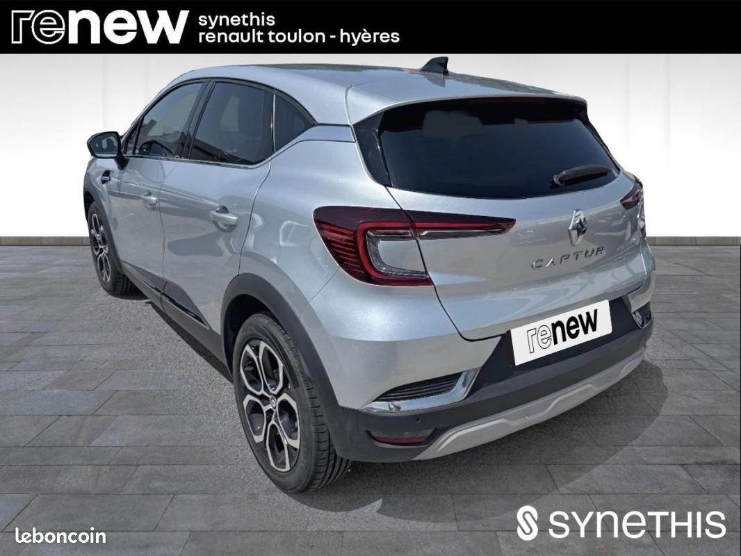 Renault Captur mild hybrid 140 Techno (image 4)