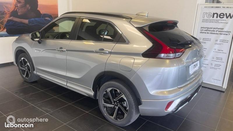 Mitsubishi Eclipse Cross 2.4 MIVEC PHEV 188ch Instyle 4WD 2023 (image 11)