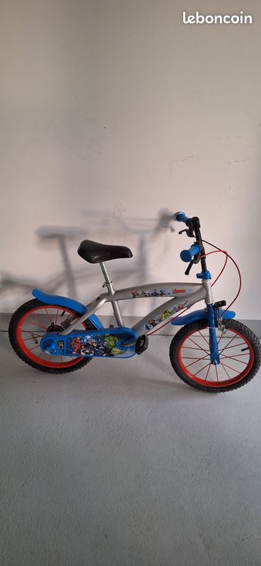 Vélo pour enfant Marvel The Avengers ans Vélos