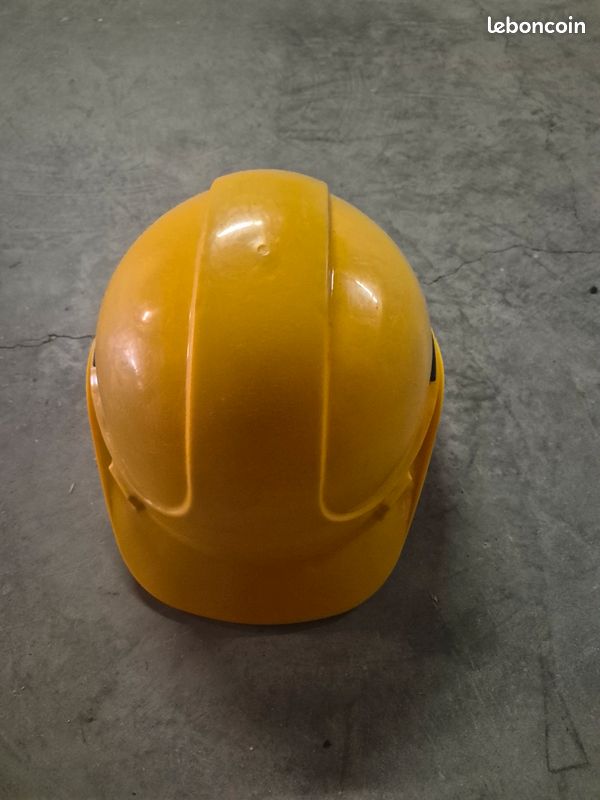 Casque chantier jaune (image 1)