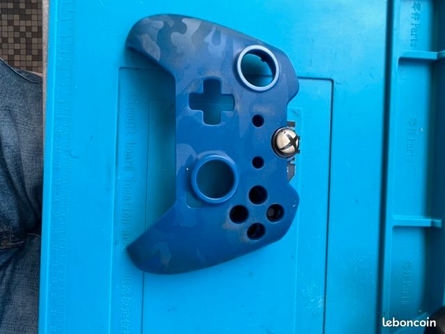 Plasturgie manette pdp camouflage bleu (image 3)