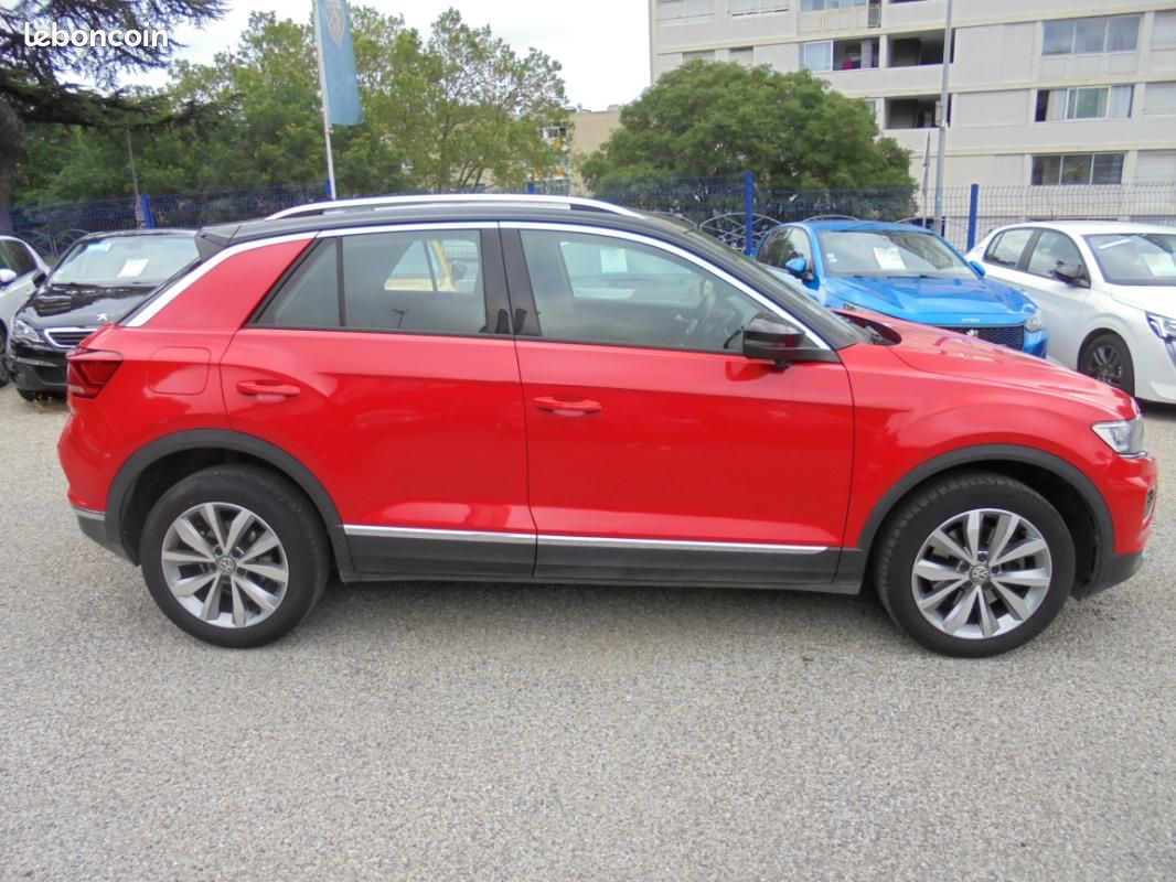 Volkswagen T-Roc 1.0 TSI 115 Lounge Business (image 4)