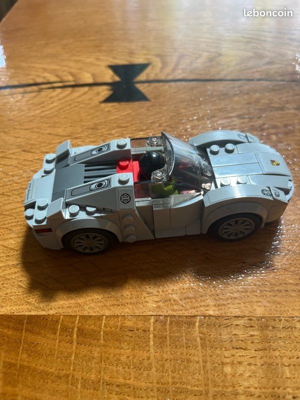 LEGO® Speed Champions de la Porsche 918 Spyder (image 3)