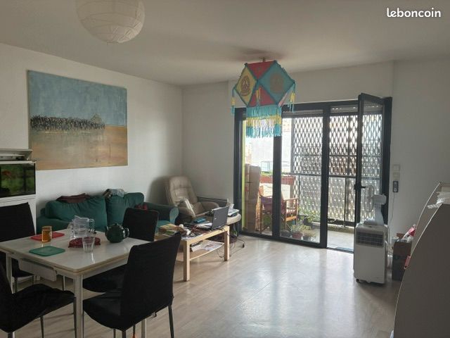 Appartement 3 pièces 65 m² · à Saint-Jacques-de-la-Lande · 65 m² · 779 €