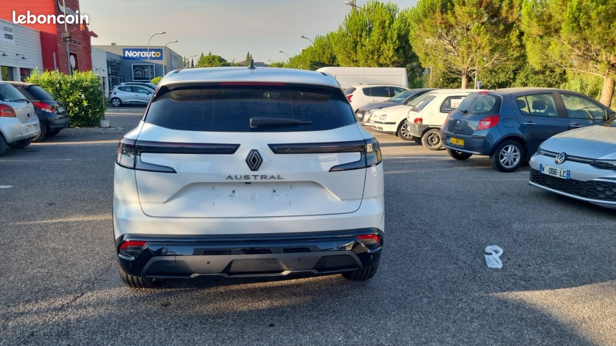 Renault AUSTRAL Equilibre (image 8)