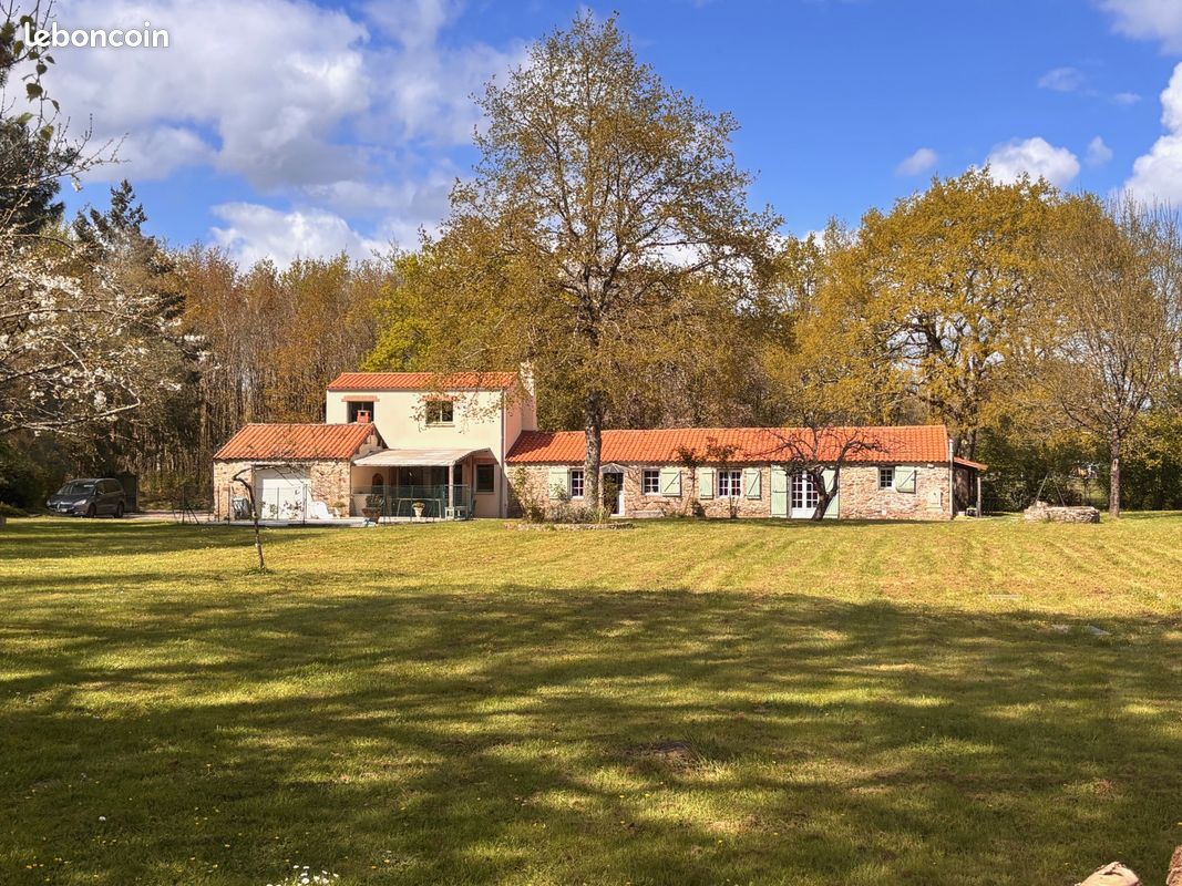 Maison 6 pièces 154 m² · à Frossay · 154 m² · 447 200 €