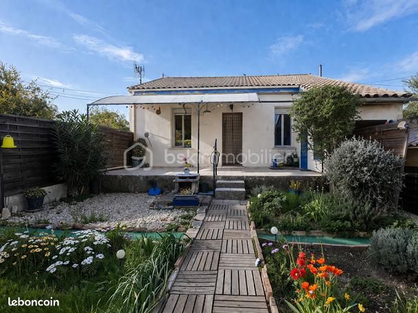 Maison 3 pièces 78 m² · à Nîmes · 78 m² · 210 000 €