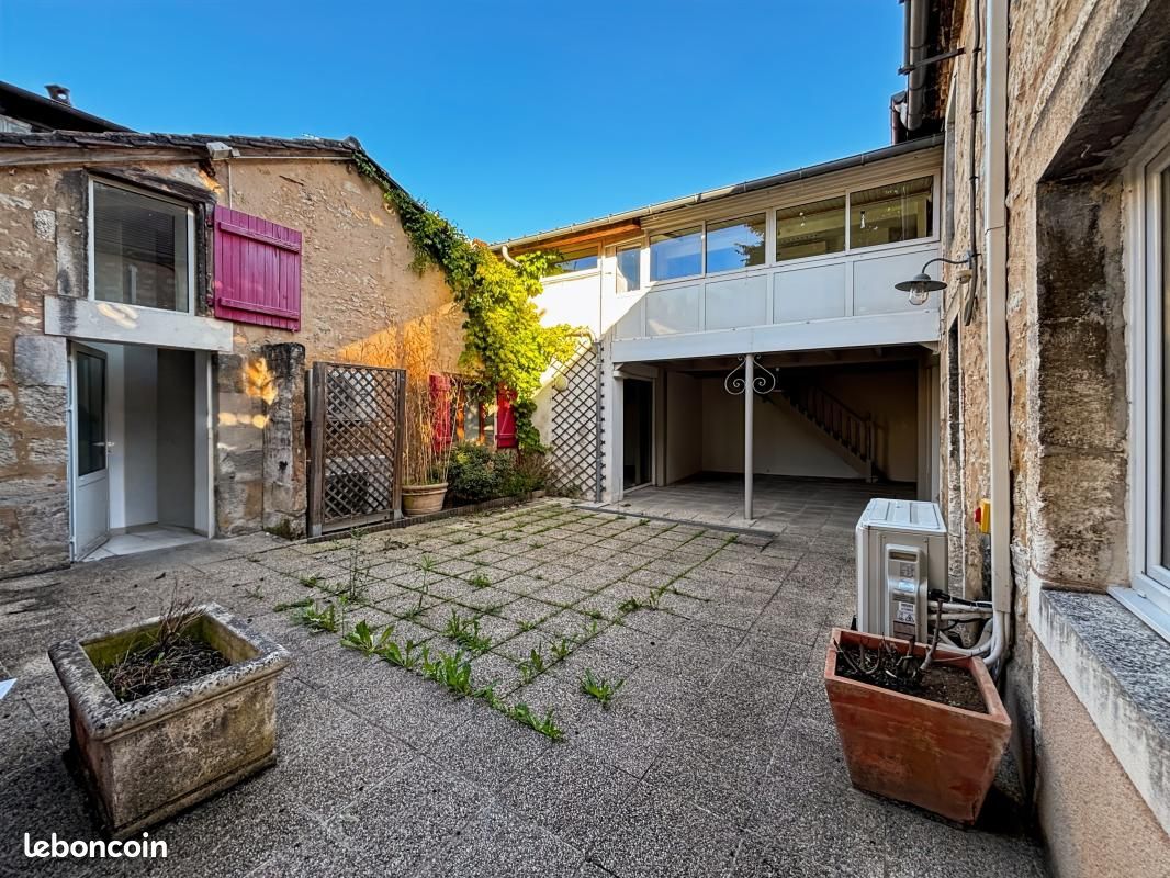 Maison 4 pièces 170 m² · à Périgueux · 170 m² · 162 000 €