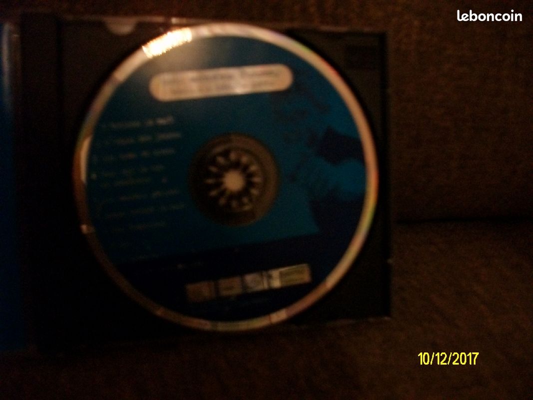 CD de Johnny Halliday 61-72 bas prix (image 1)