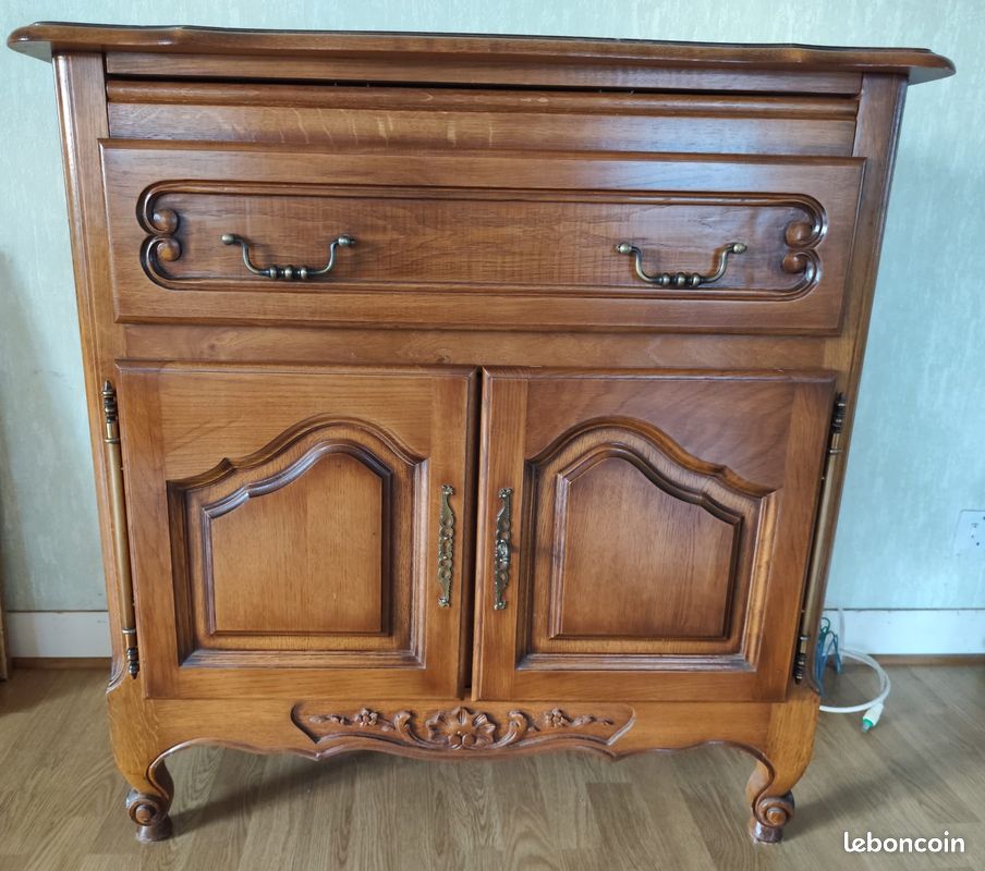 Petit meuble merisier TV ou autre (image 1)