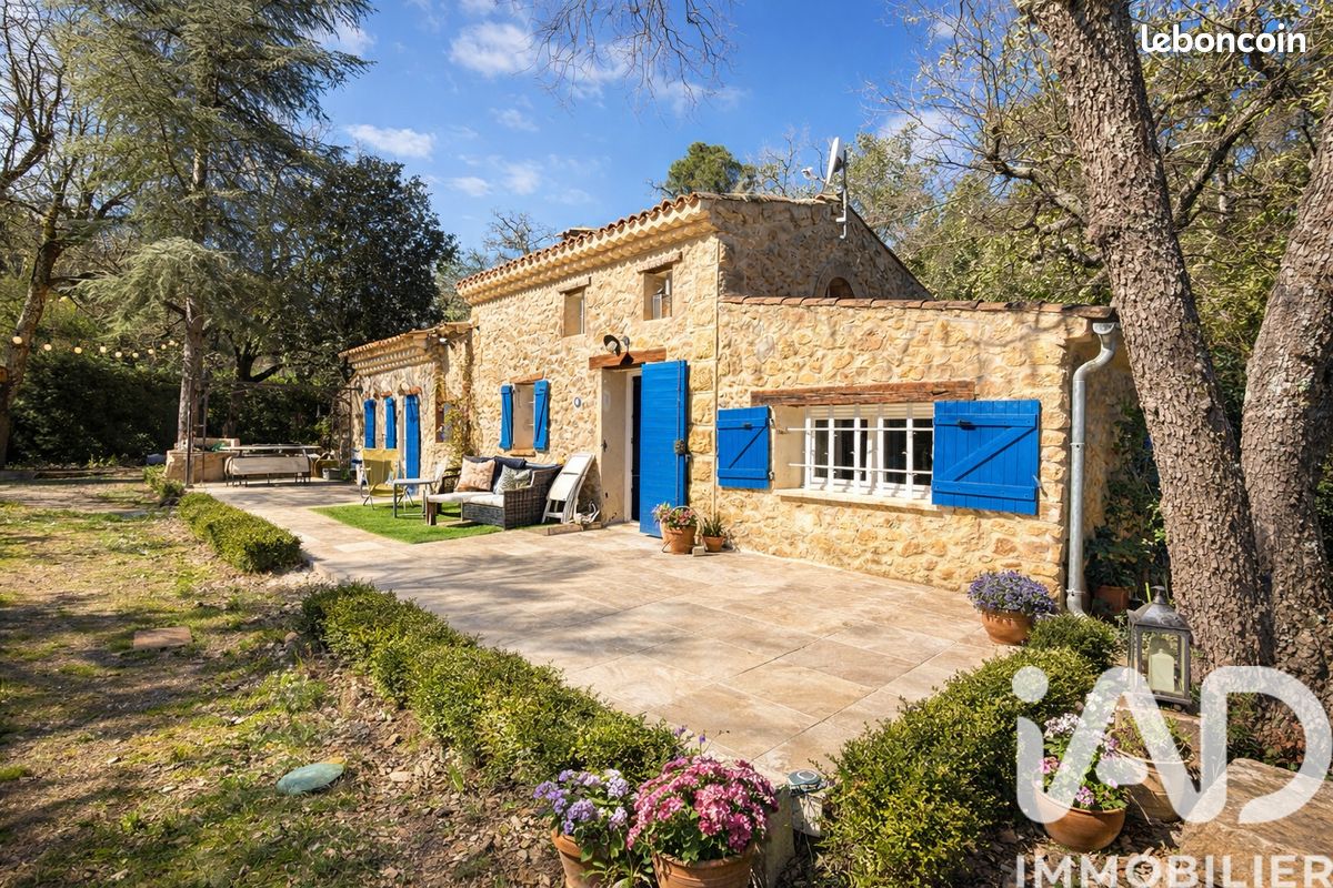 Maison 6 pièces 114 m² · à Peyrolles-en-Provence · 114 m² · 435 000 €