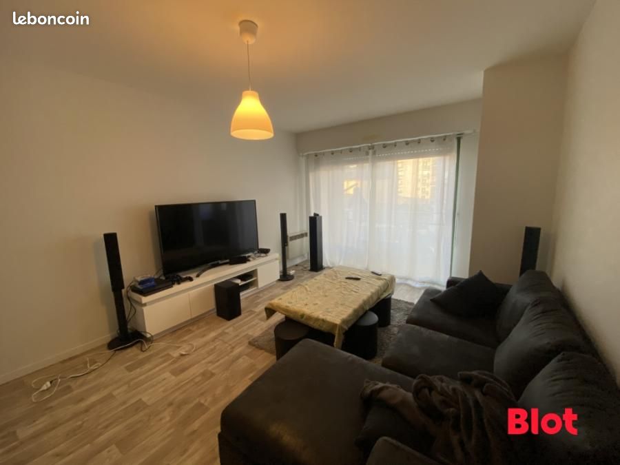Appartement 2 pièces 51 m² · à Rennes · 51 m² · 698 €