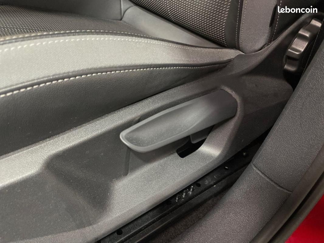 Audi A1 sportback 35 TFSI 150 ch S tronic 7 S line Plus (image 14)