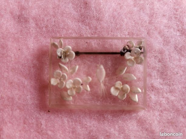 Broche Vintage 1900 Besançon – Motif Fleurs Et Oiseaux