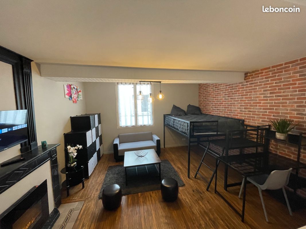Appartement 1 pièce 30 m² · à Thouars · 30 m² · 450 €