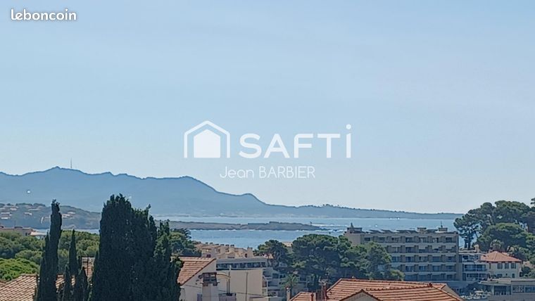 https://img.leboncoin.fr/api/v1/lbcpb1/images/24/51/df/2451df9b5e476314c5ac20dcaac4f7f6914cf11a.jpg?rule=ad-image