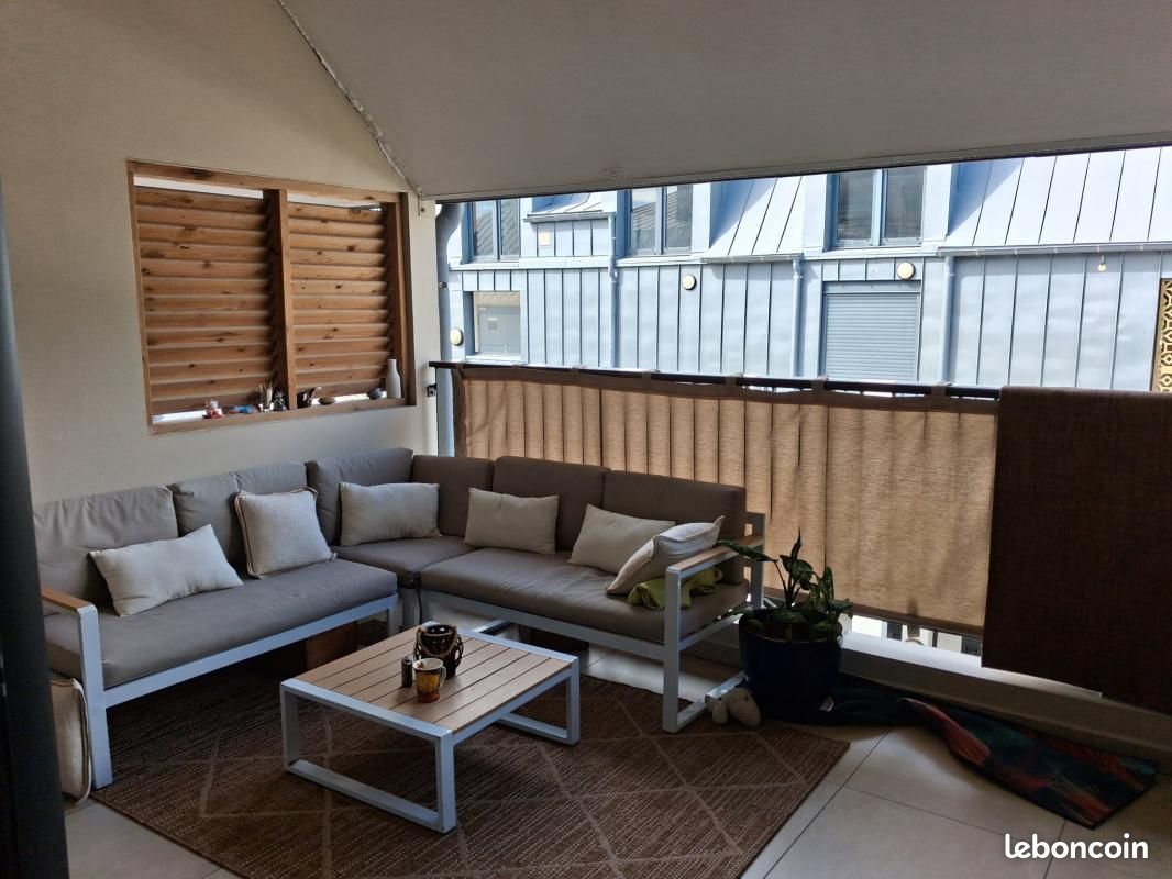 Appartement 3 pièces 94 m² · à Saint-Denis · 94 m² · 1 763 €