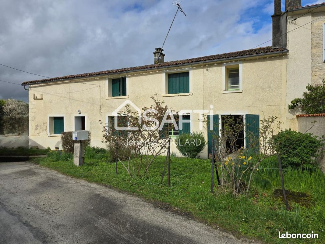 Propriété 3 pièces 61 m² - Segonzac 16130 (image principale 0)