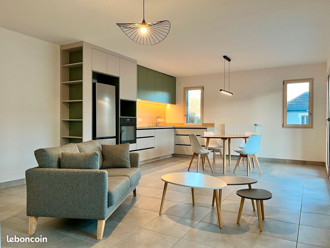 Appartement 3 pièces 74 m² · à Annecy · 74 m² · 1 500 €/mois