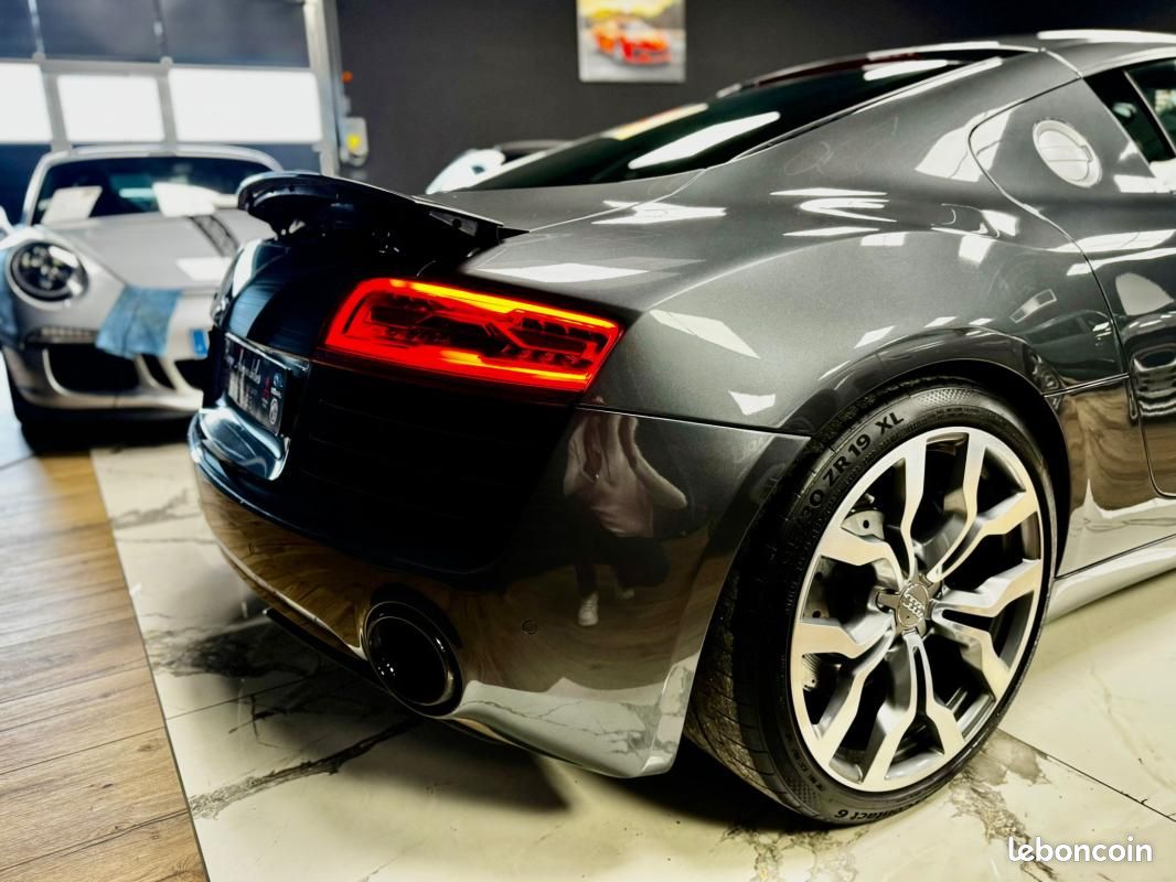 Audi R8 Coupé (2) 4.2 V8 FSI 430 S tronic 7 (image 7)