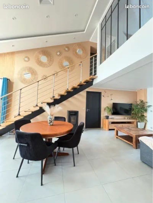 Maison 6 pièces 120 m² · à Saint-Soupplets · 120 m² · 359 000 €