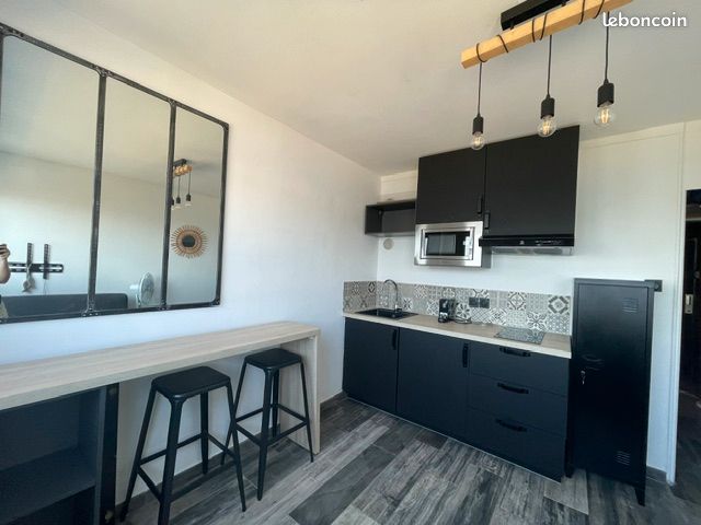 Appartement 1 pièce 15 m² · à La Seyne-sur-Mer · 15 m² · 590 €/mois