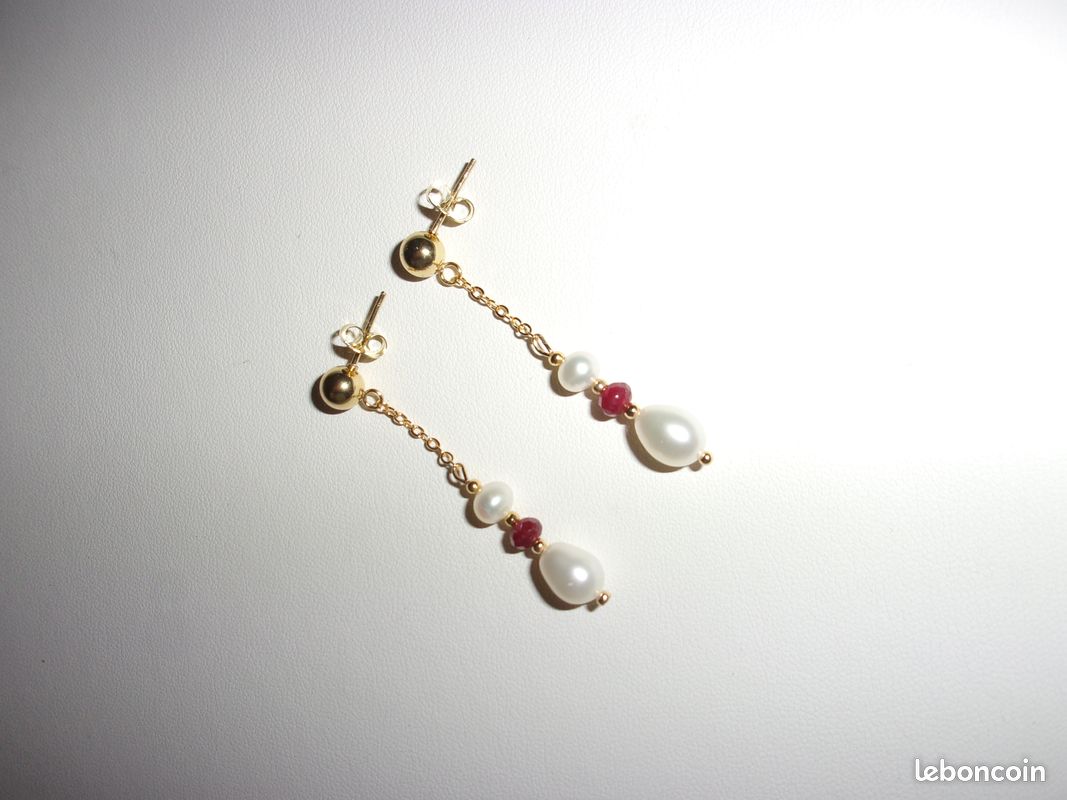 Boucles d'oreilles perles de culture blanches et Rubis (image 2)