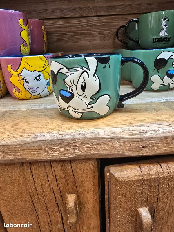 Mug (tasse) Idéfix Parc Astérix - Couleur Vert, Occasion, Décoration Française