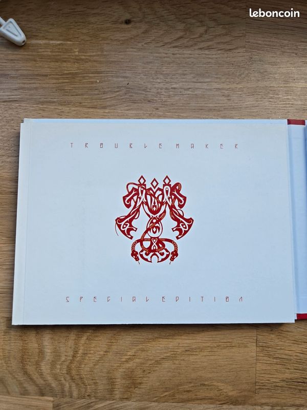 CD Kpop Troublemaker Chemistry Special Edition (image 4)