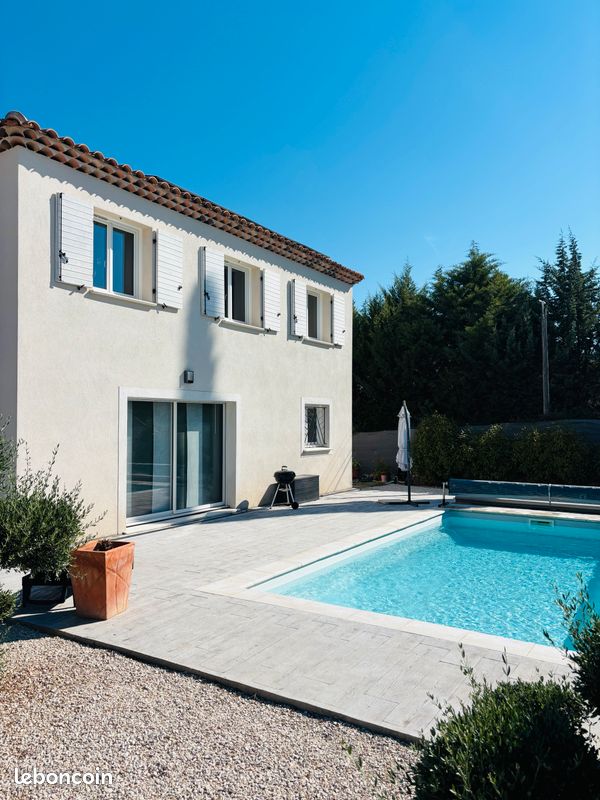 Maison 5 pièces 112 m² · à Forcalqueiret · 112 m² · 420 000 €