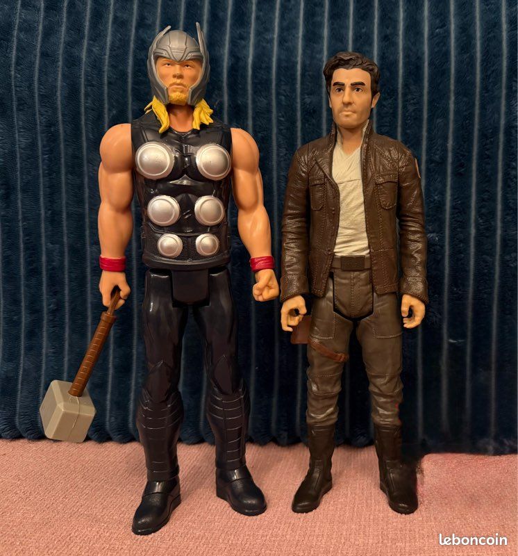 Lot figurines Marvel & Star Wars – Thor + Poe Dameron – 28 cm (image 1)