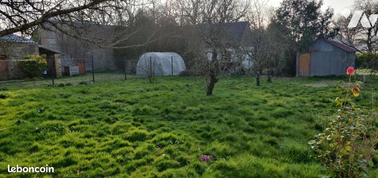 Terrain 670 m² GUENROUET