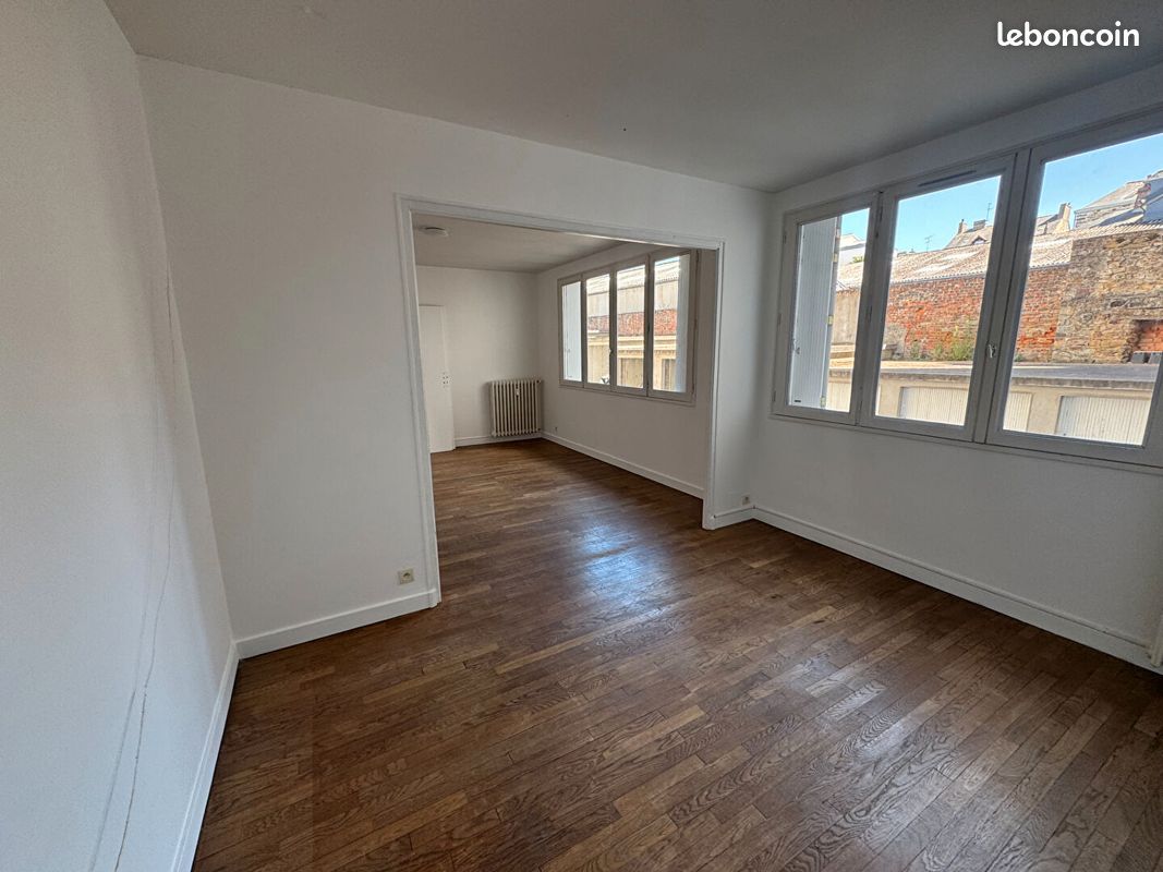 Appartement 3 pièces 75 m² · à Vitré · 75 m² · 750 €