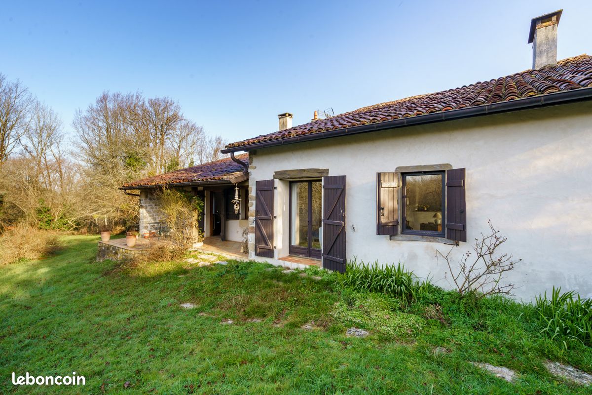 Maison 5 pièces 130 m² - Saint-André-de-Seignanx 40390 (image 2)