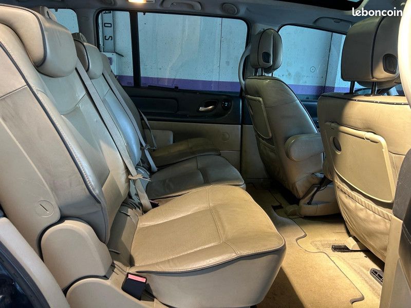 Renault ESPACE IV 2.0 DCI 175CH FAP INITIALE BVA (image 17)